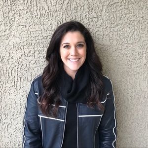 Meet your Posher, Candace